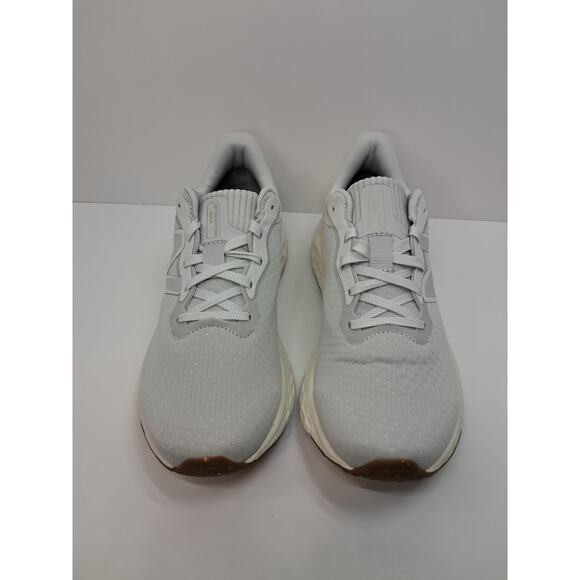New Balance Fresh Foam Arishi v4 Men 8.5 Running Shoes Light Grey main image 5